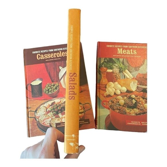 VINTAGE Cookbook Set Favorites From a Southern Kitchen 1960’s Collection - Picture 6 of 7